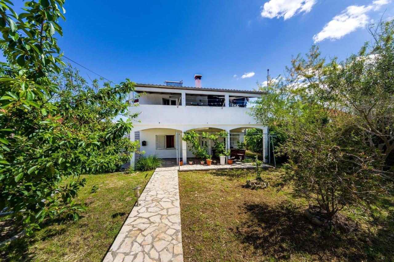 Apartments With A Parking Space Nin, Zadar - 10414 외부 사진