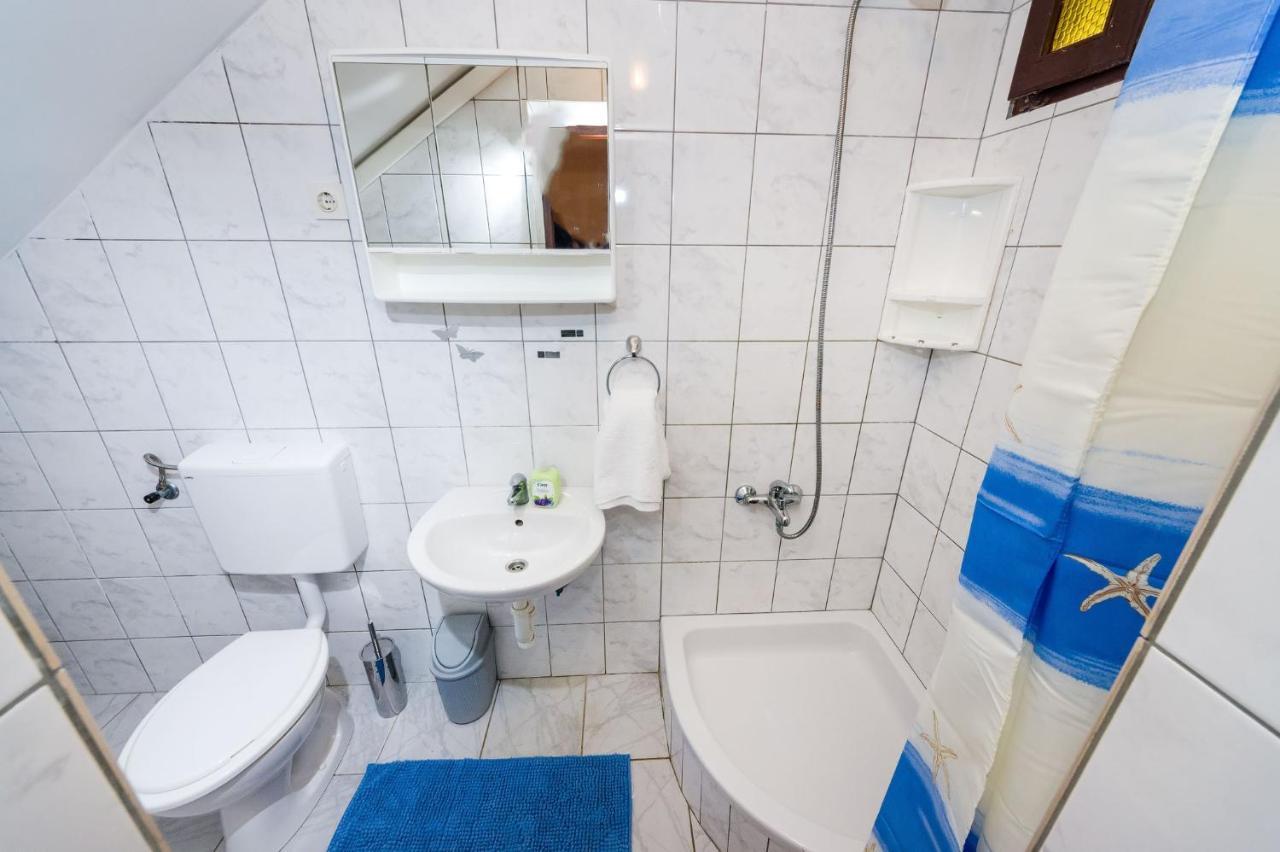 Apartments With A Parking Space Nin, Zadar - 10414 외부 사진